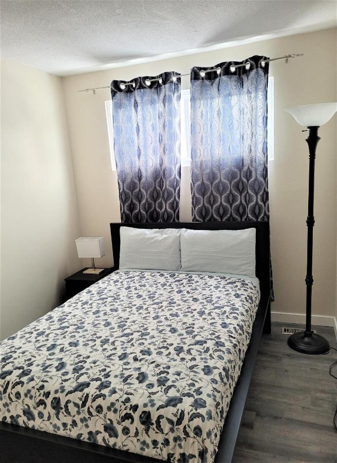 Cozy 4 Bedroom Townhouse - Peaceful Feel Of Home Winnipeg Buitenkant foto