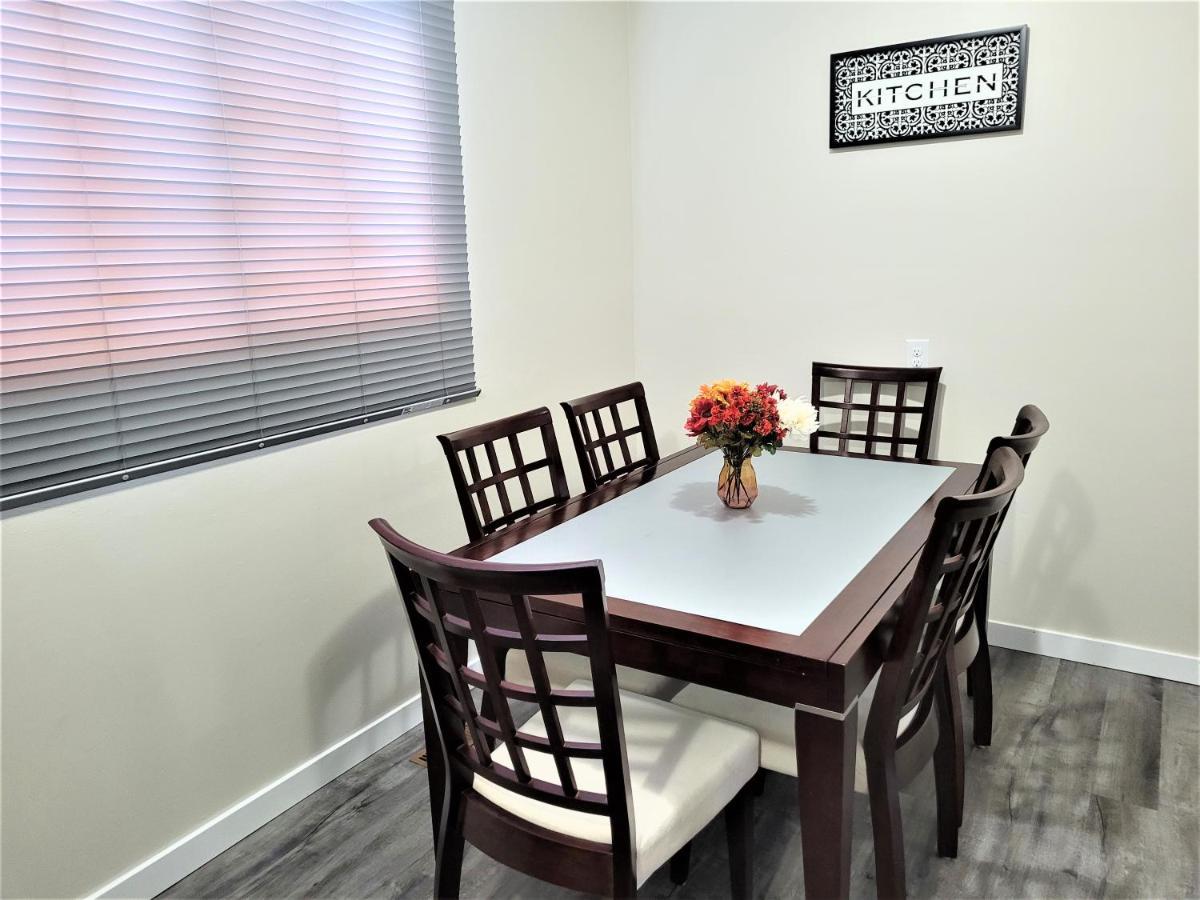 Cozy 4 Bedroom Townhouse - Peaceful Feel Of Home Winnipeg Buitenkant foto
