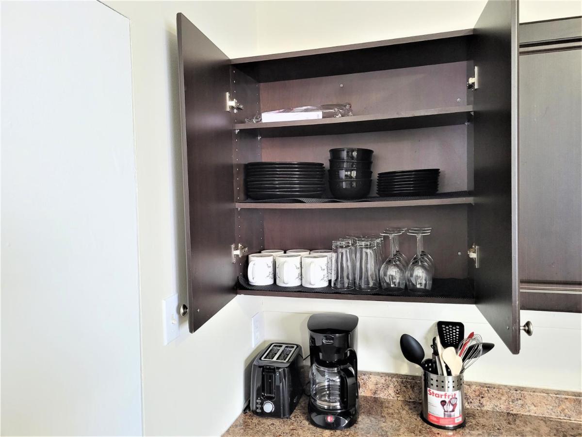 Cozy 4 Bedroom Townhouse - Peaceful Feel Of Home Winnipeg Buitenkant foto